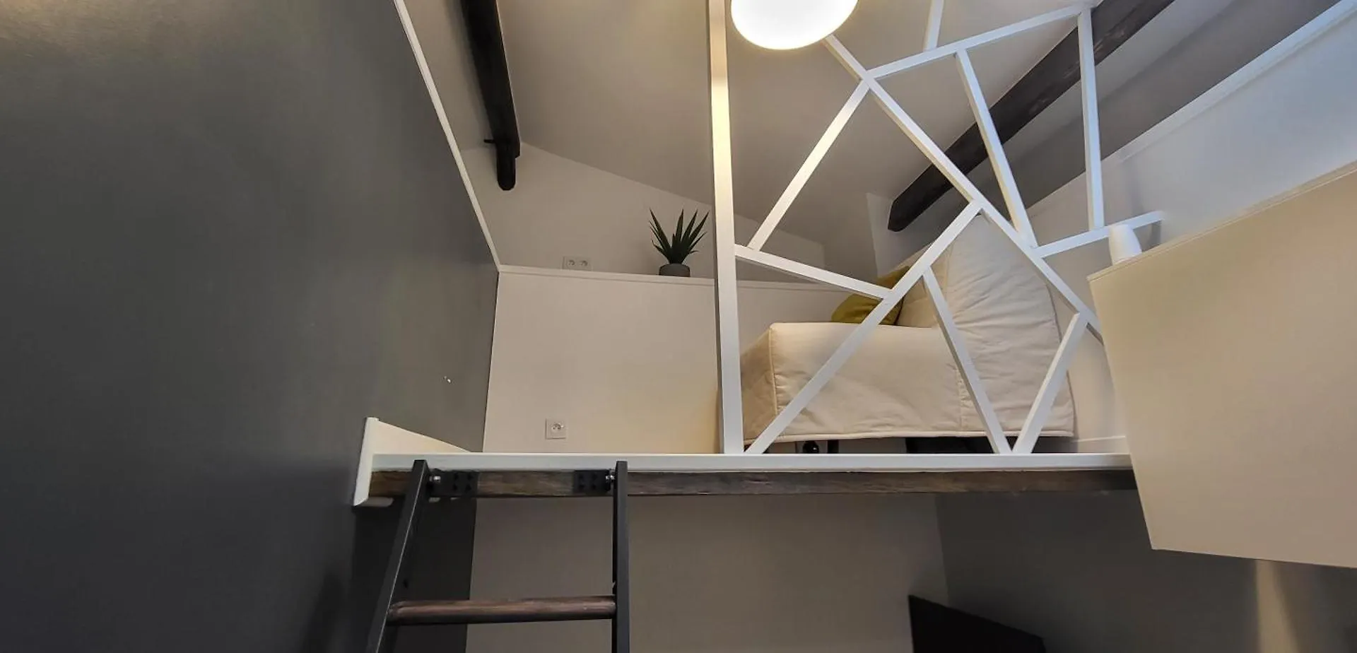 Apartment Petite Chambre A Paris Avec Ascenseur !