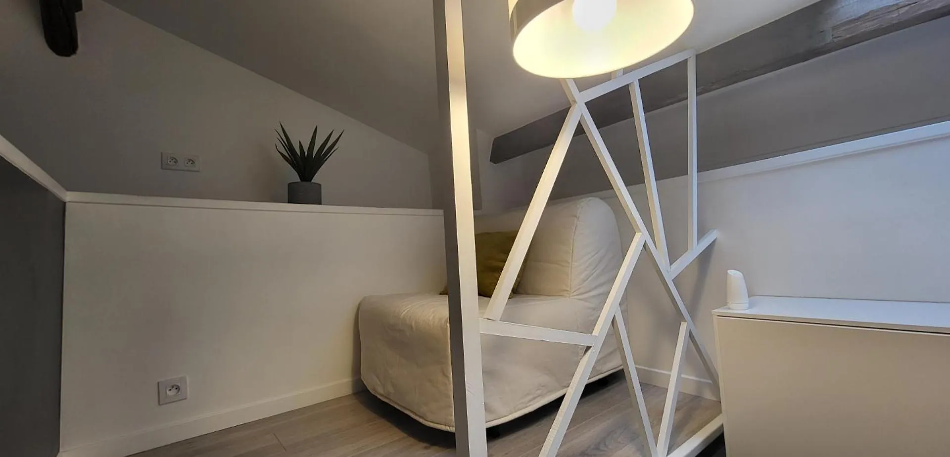 Apartment Petite Chambre A Paris Avec Ascenseur !
